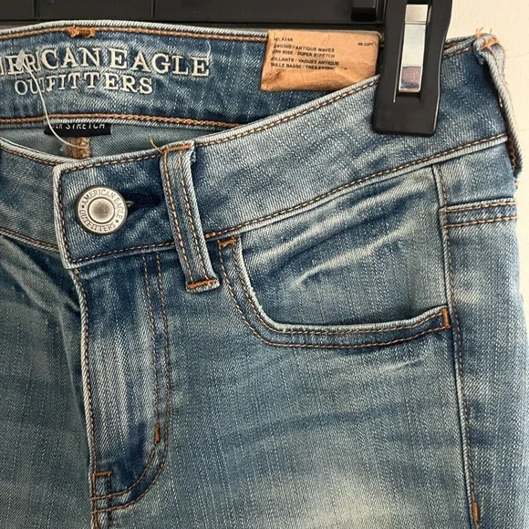 American Eagle low-rise Skinny Jean - Picture 3 of 6
